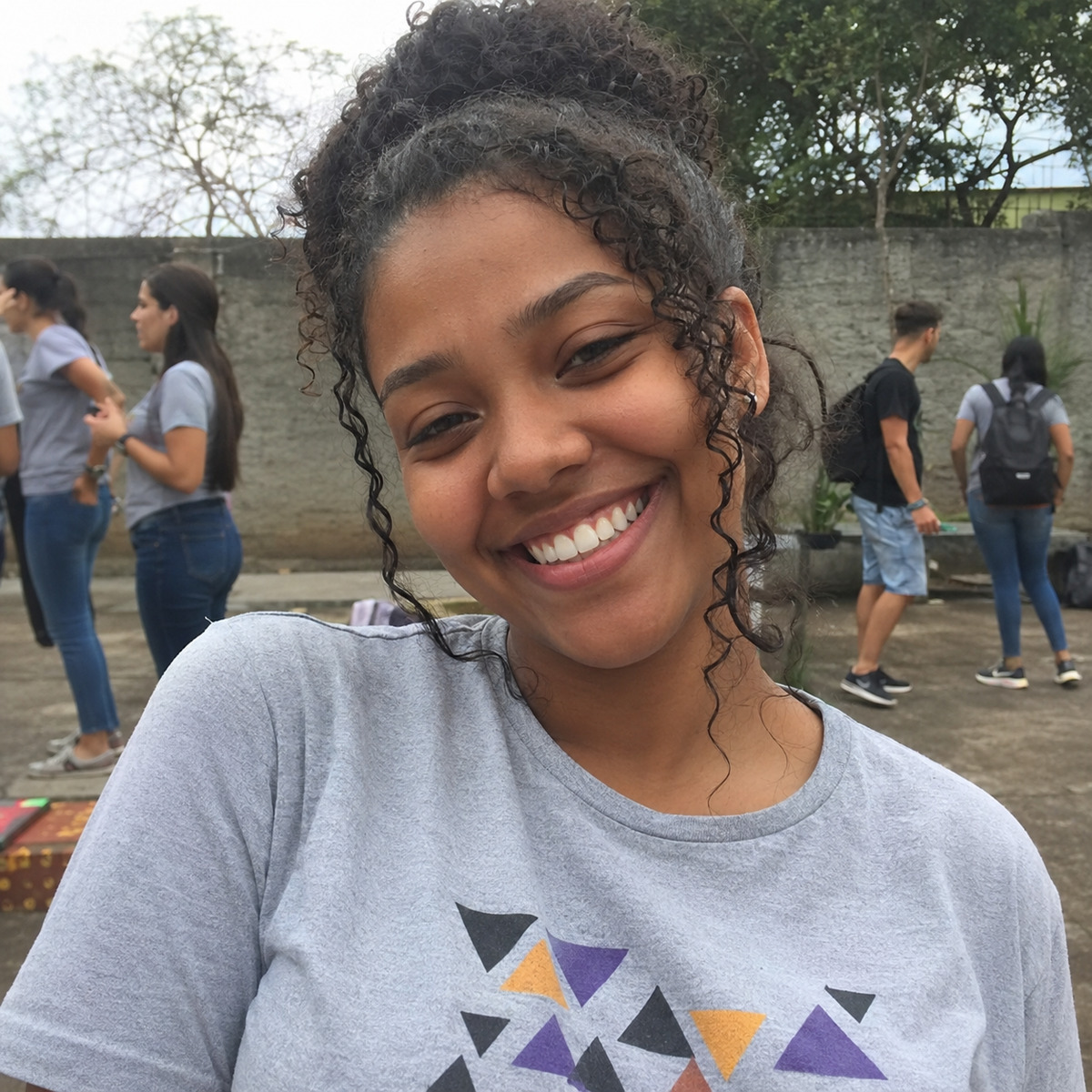 Aline P. Fernandes